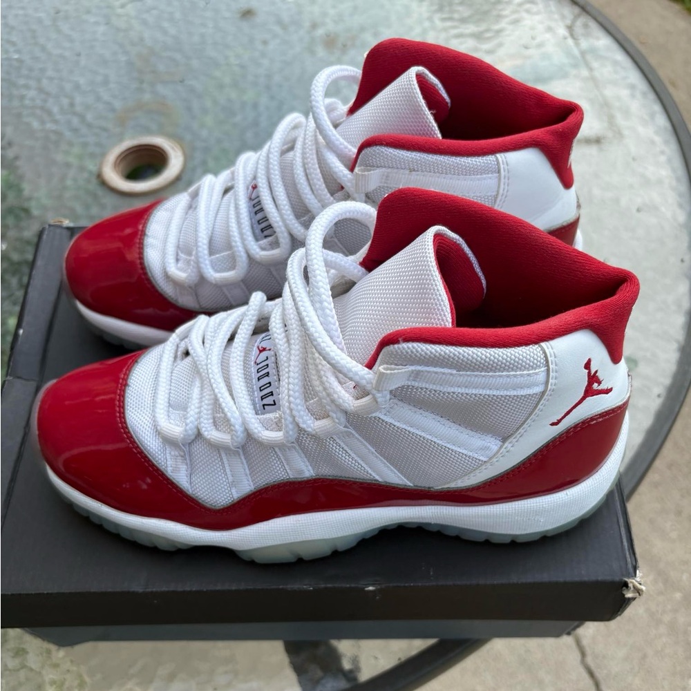 Jordan 11 Retro cherry (GS)